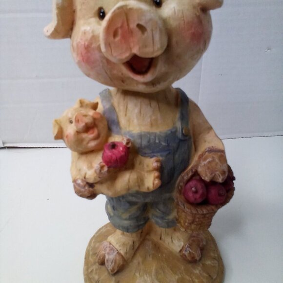 Pig In Overalls Farmer Bobblehead Piglet Baby Apples Resin Cottagecore Country - Picture 4 of 14